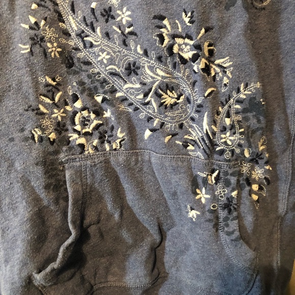 H&M patterned blue hoodie - Picture 12 of 13